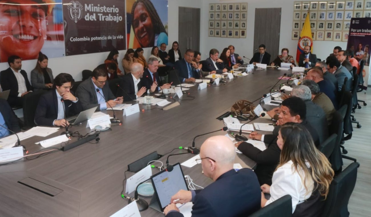 Esta sería la PROPUESTA OFICIAL del Gobierno para el SALARIO MÍNIMO del 2026
