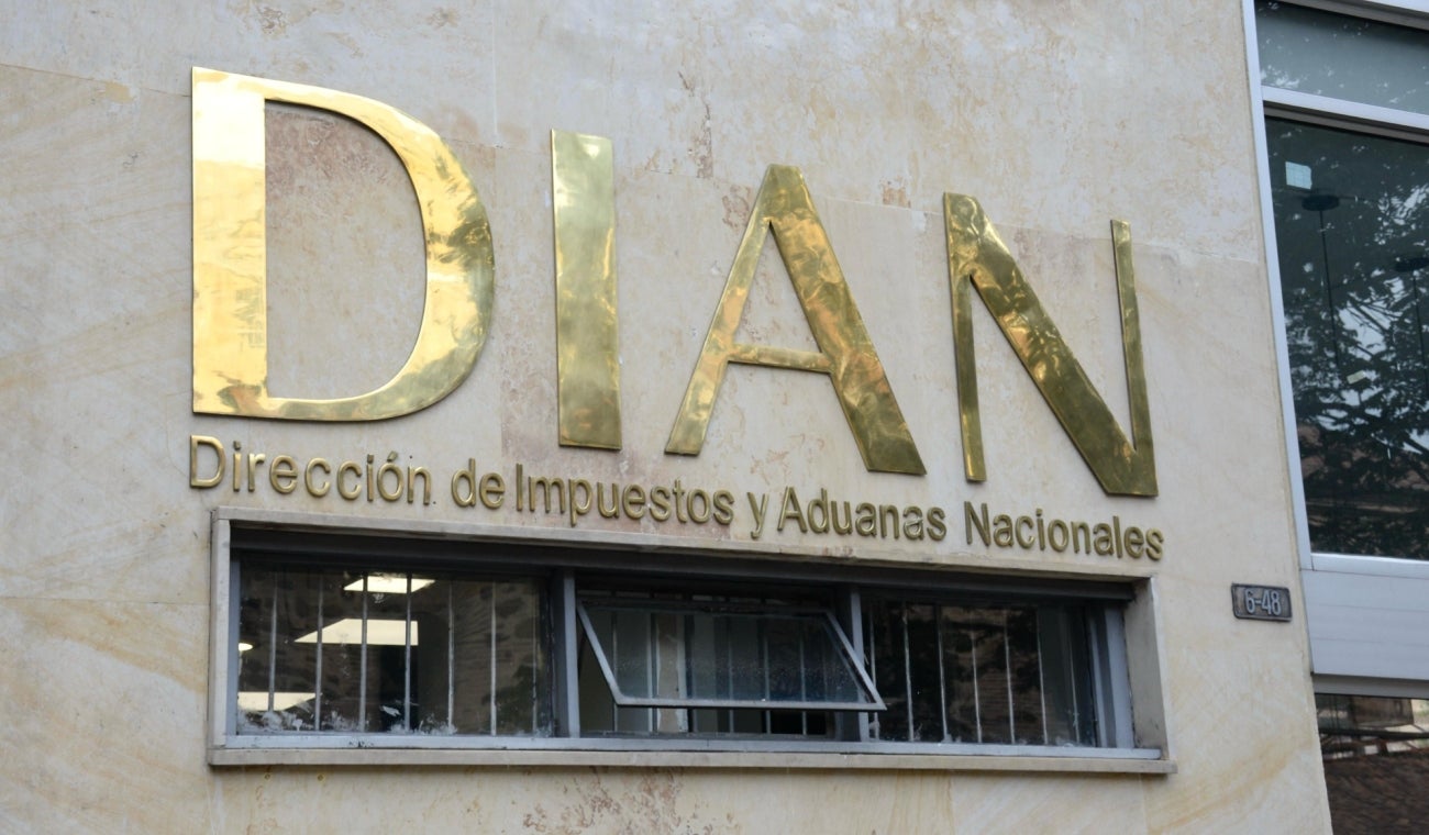 Estos ERRORES en la DECLARACIÓN DE RENTA podrían llevarlo a la CÁRCEL