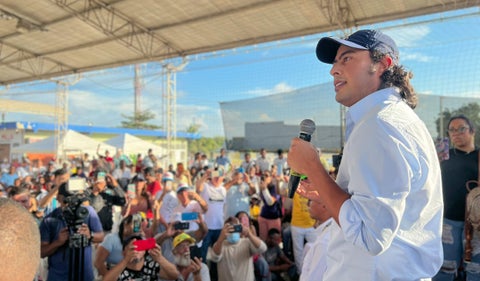 Nicolás Petro