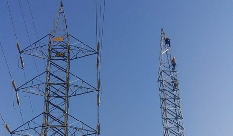 Asoenergía advierte que aumento en tarifas de energía afectará competitividad y costos.