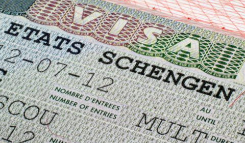 Cancelan visa a directora del DAPRE por apoyar a Petro