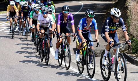 José Misael Urián sorprende en la cuarta etapa del Clásico RCN 2025 Sistecrédito con un impresionante sprint final. ¡Emocionante jornada de alta montaña en La Dorada a Facatativá!"