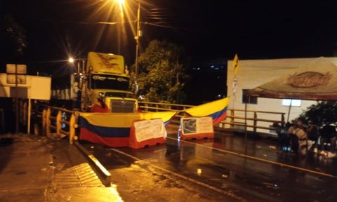 Protestas en la vía al Llano