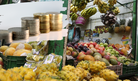 El decano de Economía de la Universidad de los Andes, Hernando Zuleta, analiza el impacto de la inflación de alimentos en Colombia.