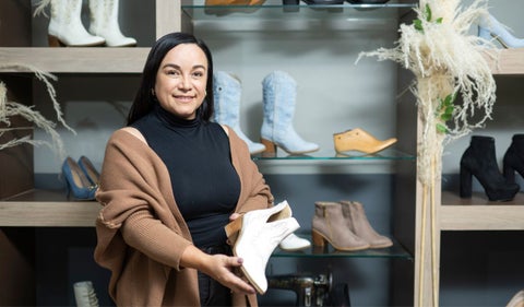 Karen Reyes, dueña de Lisantiny