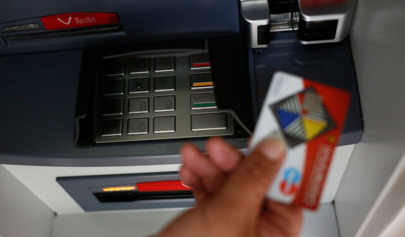 NUEVOS LÍMITES para RETIROS y TRANSFERENCIAS en Colombia desde octubre 2025