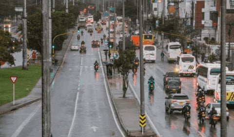 Pico y placa en Bogotá: medida para reducir tráfico y emisiones. Conoce las restricciones del 22 al 26 de septiembre de 2025