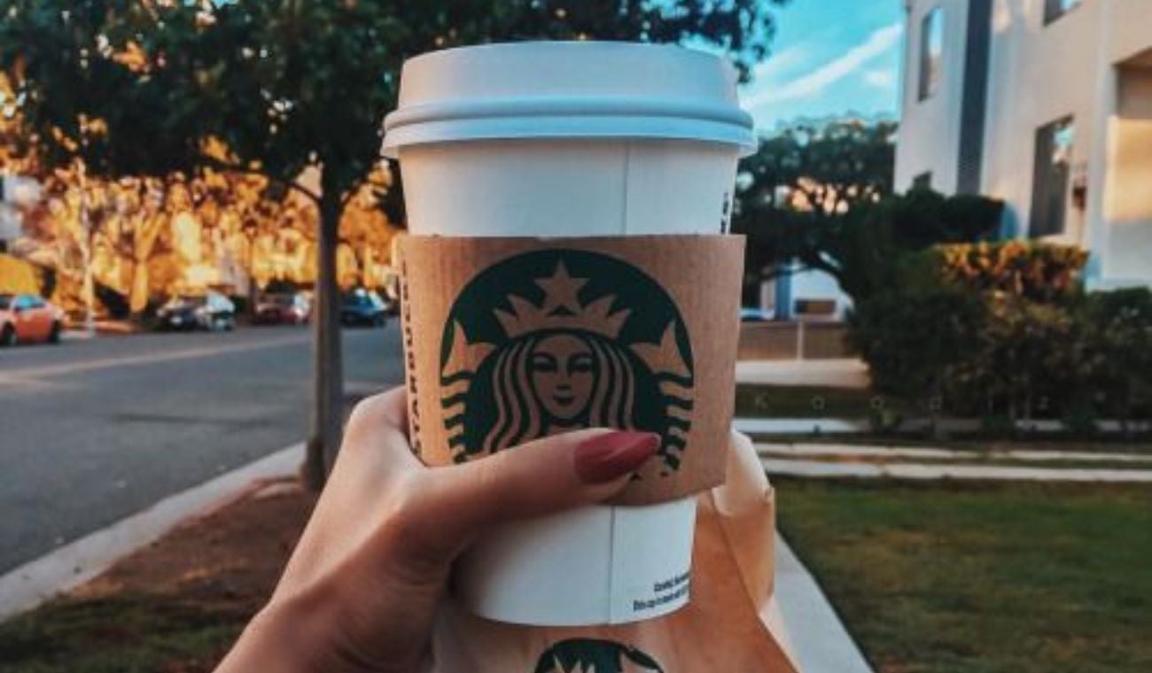 STARBUCKS anuncia CIERRE de locales y DESPIDOS masivos: ¿Afectará a COLOMBIA?
