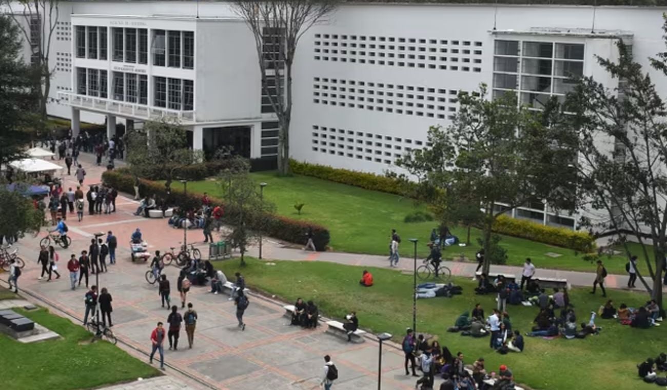 Universidad Nacional