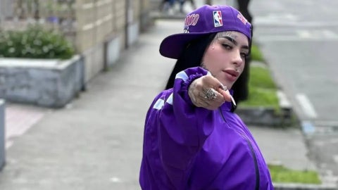 La influencer 'Baby Demoni' fallece en circunstancias misteriosas en Bogotá, generando conmoción en redes sociales. Investigación en curso.