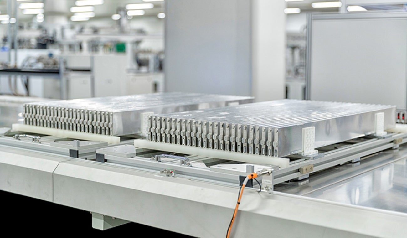 La marca que traerá a Colombia los NUEVOS VEHÍCULOS ELÉCTRICOS ultraduraderos