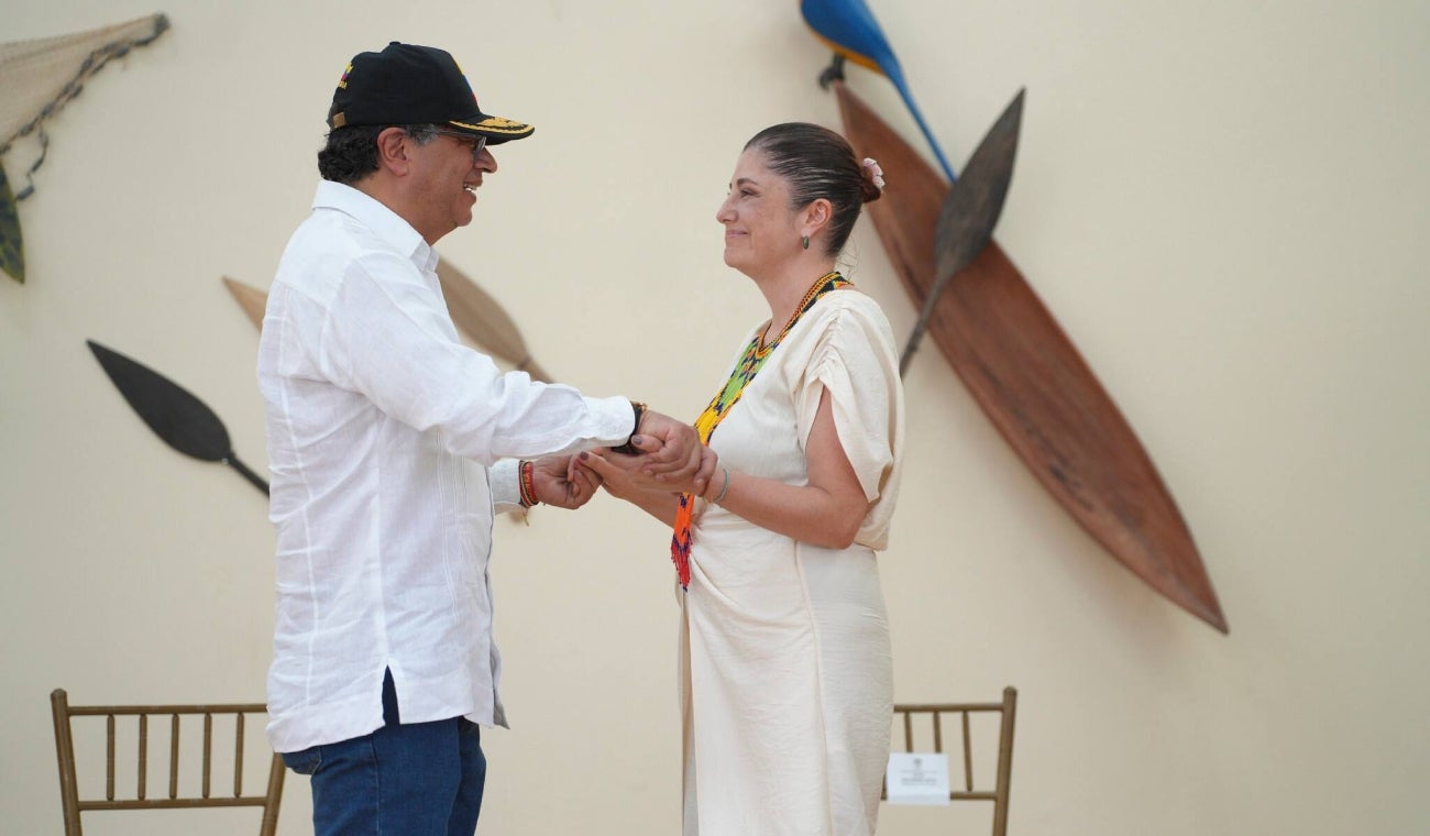 Posesión de Iris Marín