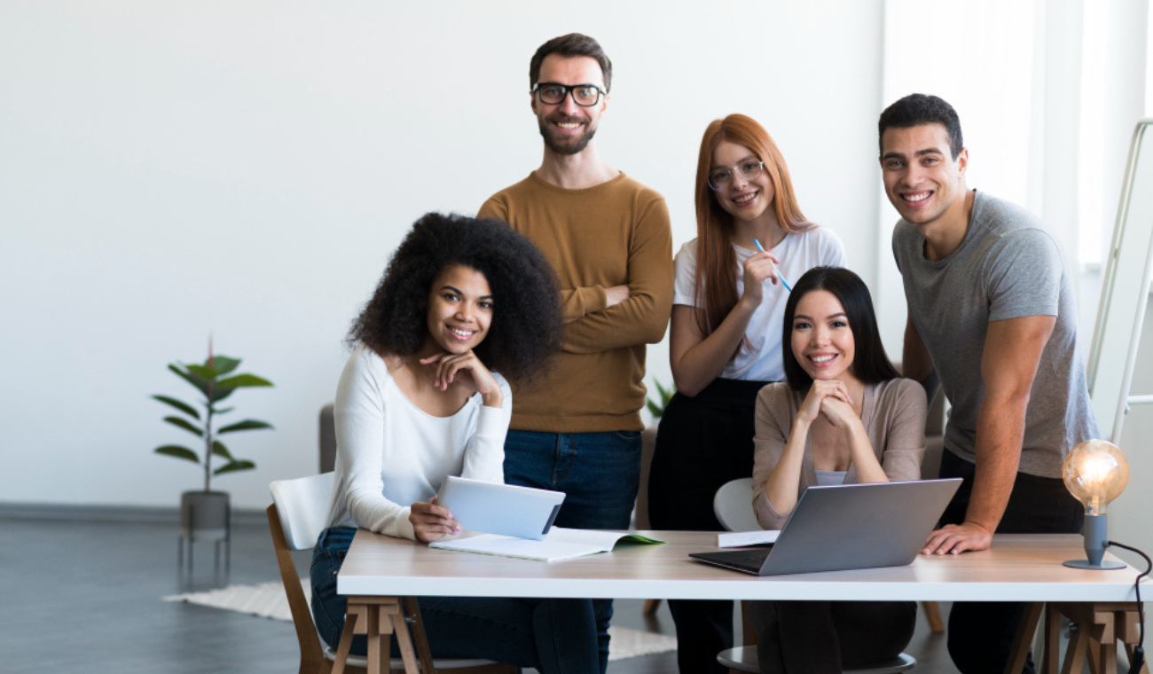 Más de 11 millones de jóvenes fueron convocados a las urnas para elegir a sus representantes en los Consejos de Juventud 2025.