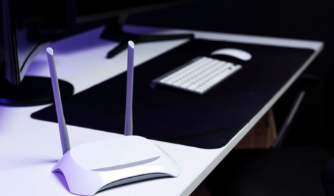 Apagar el wifi al salir de casa previene ataques cibernéticos y protege los datos personales.