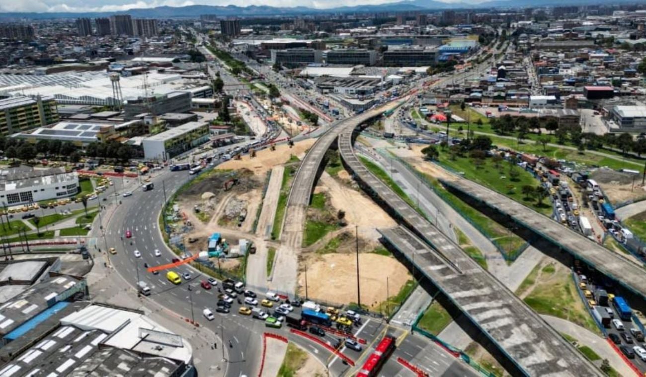 Implosión de puentes en la Av. Las Américas recomendaciones clave para este domingo 12 de octubre
