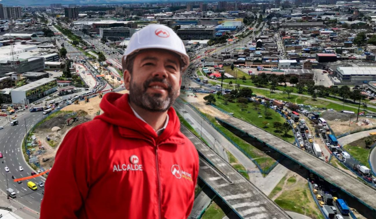 La demolición controlada de El Pulpo en Bogotá fue un éxito, sin afectaciones a servicios públicos ni vías. Más de 700 personas participaron en la operación coordinada por entidades como IDU y Bomberos