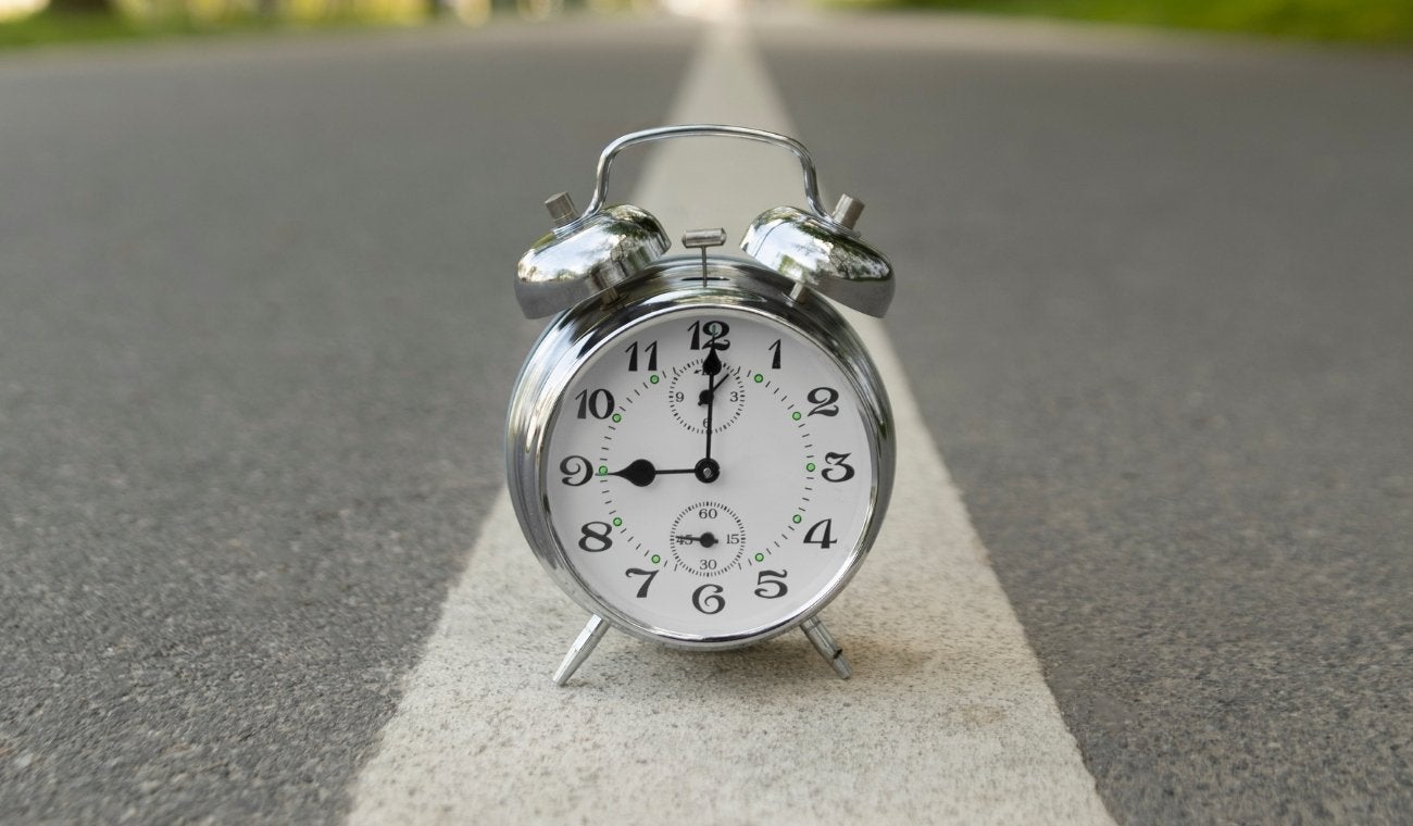 Qué significa LLEGAR TARDE constantemente, según experto en PSICOLOGÍA