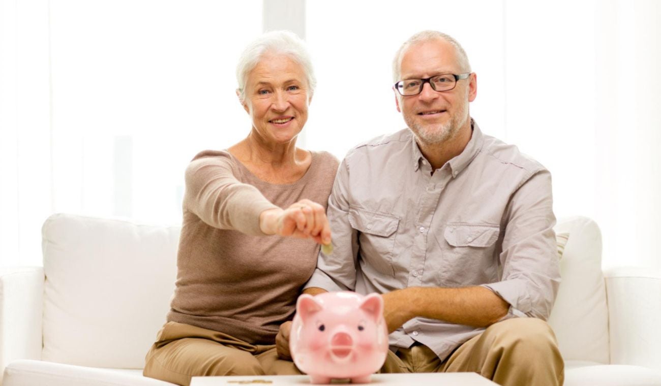 La Ley 2381 de 2024 establece que la pensión familiar será el resultado de sumar las semanas cotizadas por los dos miembros de una pareja