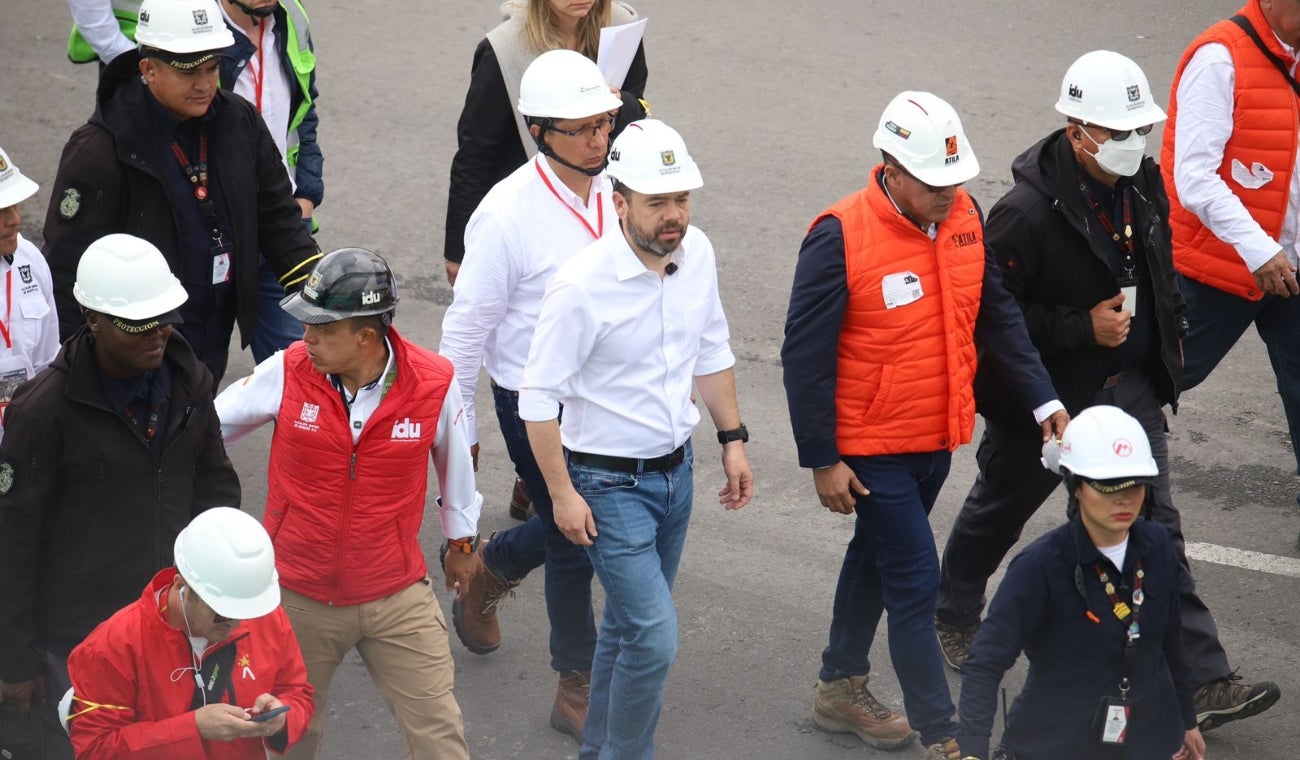 Implosión puente de Las Américas Carlos Fernando Galán