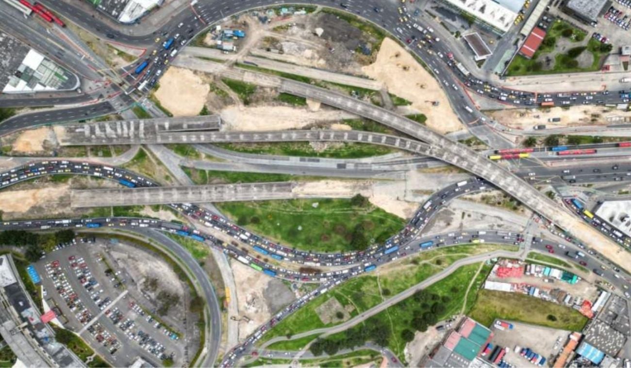 Demolición de los puentes de Puente Aranda el 12 de octubre marca inicio de la nueva calle 13 en Bogotá