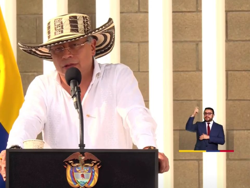 Petro en la inauguración de la Universidad del Sinú en Montería.