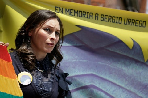 AlbaReyescolprensa.jpg