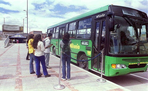 Alimentador-archivo-colprensa.jpg