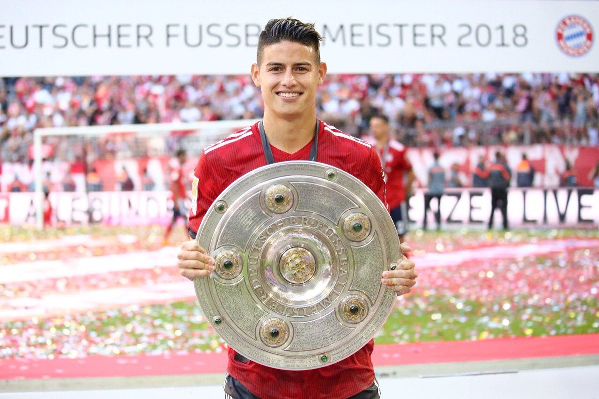 BayernJamesFotoOficialBUNDESLIGA1.jpg