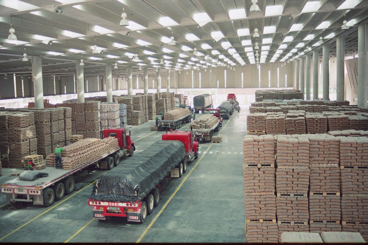 Bodegas-LA-FM-Colprensa.jpg