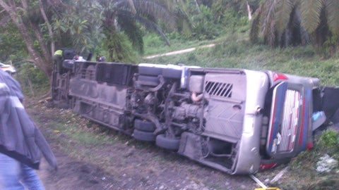 Bus-accidente-LA-FM-Suministrada.jpg