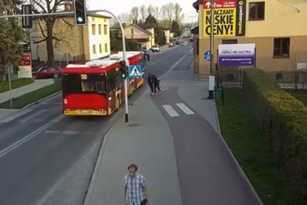 Bus2.jpg