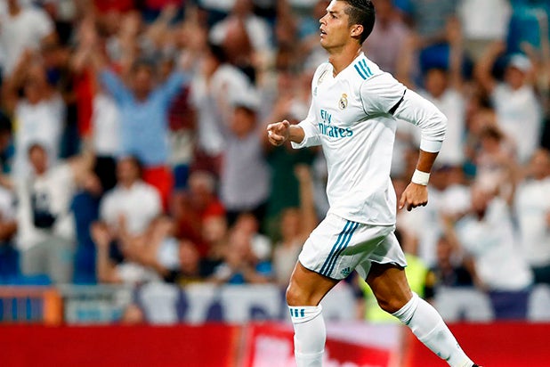 CristianoBernabeuOFICIALRealMadrid1.jpg