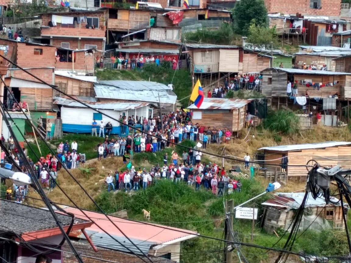 DESALOJO-INVASION.jpg