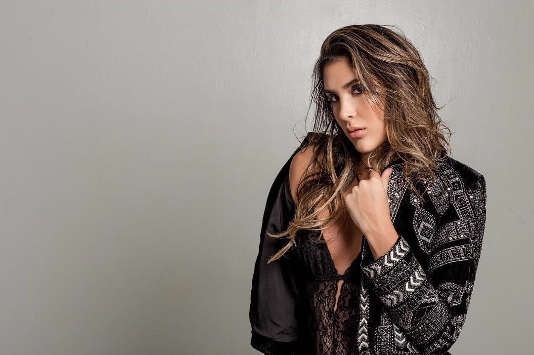 Daniela-Ospina.Instagram.jpg