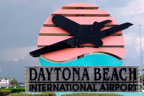 DaytonBeachAeropuertoEEUU1.jpg