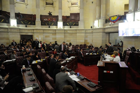 Debate-congreso-Colprensa-Diego-Pineda.jpg