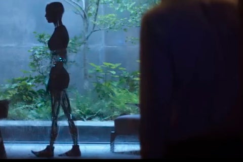 EscenaEXMACHINA1.jpg
