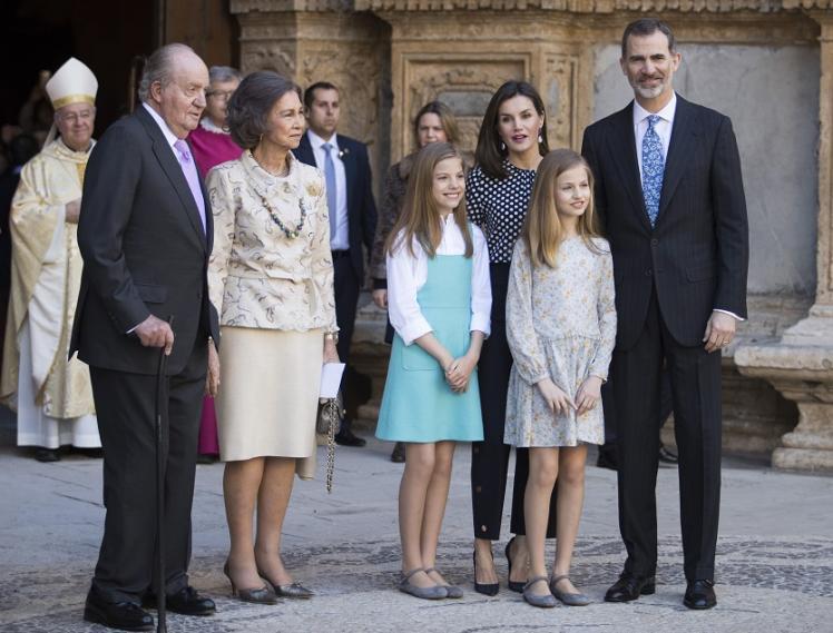 Familia-real.jpg