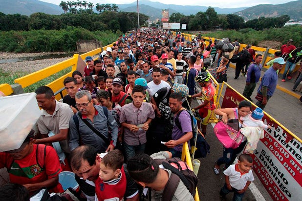 Frontera-LA-FM-AFP.jpg