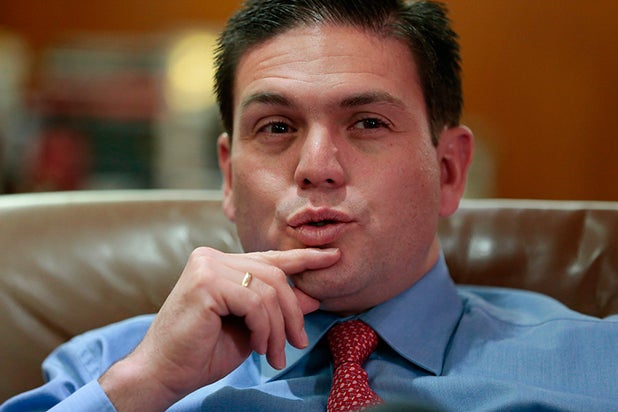 JuanCarlosPinzoncolprensa.jpg