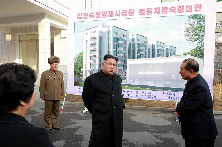 KimJong-unMISILESEEUU1afplfam1.jpg