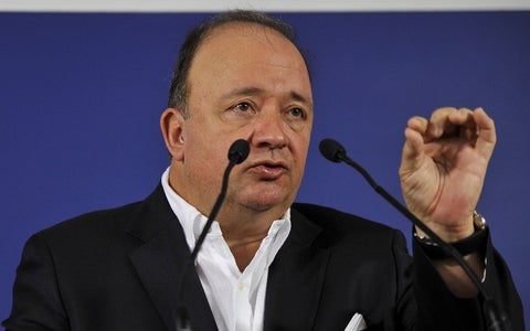 Luis-Carlos-Villegas-AFP1.jpg