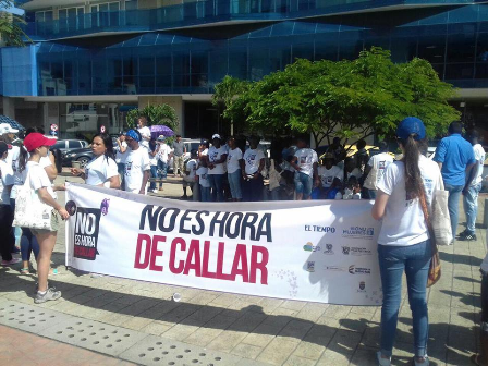 Marcha-contra-violencia-de-la-mujer-Buenaventura-RCN-Radio.png
