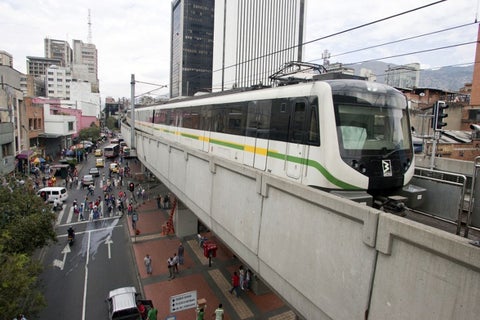 MetroMedellinRefAFP.jpg