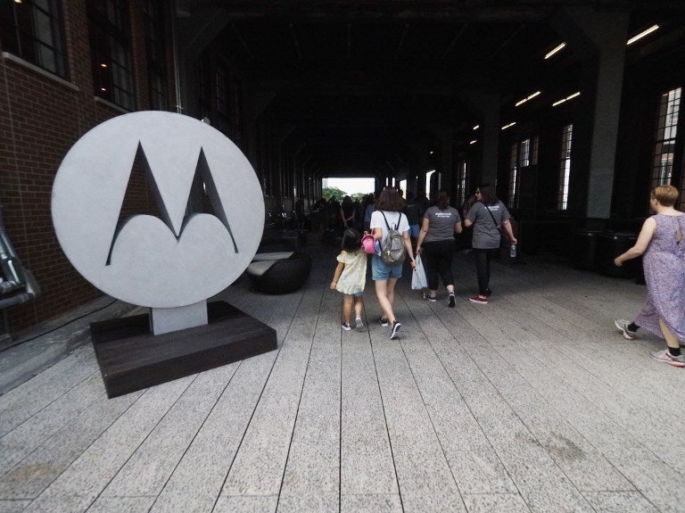 Motorola-LA-FM-AFP.jpg