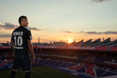 NeymarParcdesPrincesFotoOficialPSG.jpg