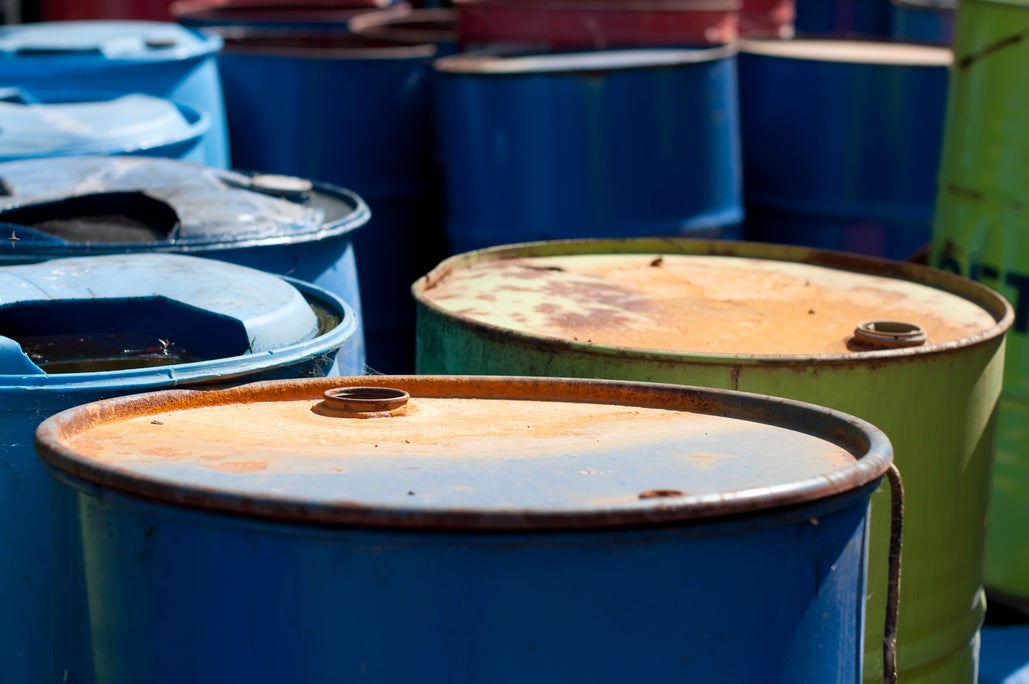 PetroleoBarrilRefINGIMAGE.jpg
