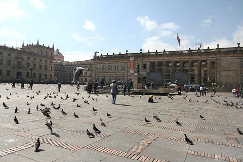 Plaza-de-Bolívar-Colprensa.jpg