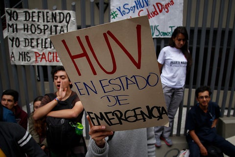 Protestas-hospital-universitario-Colprensa-Mauricio-Alvarado.jpg