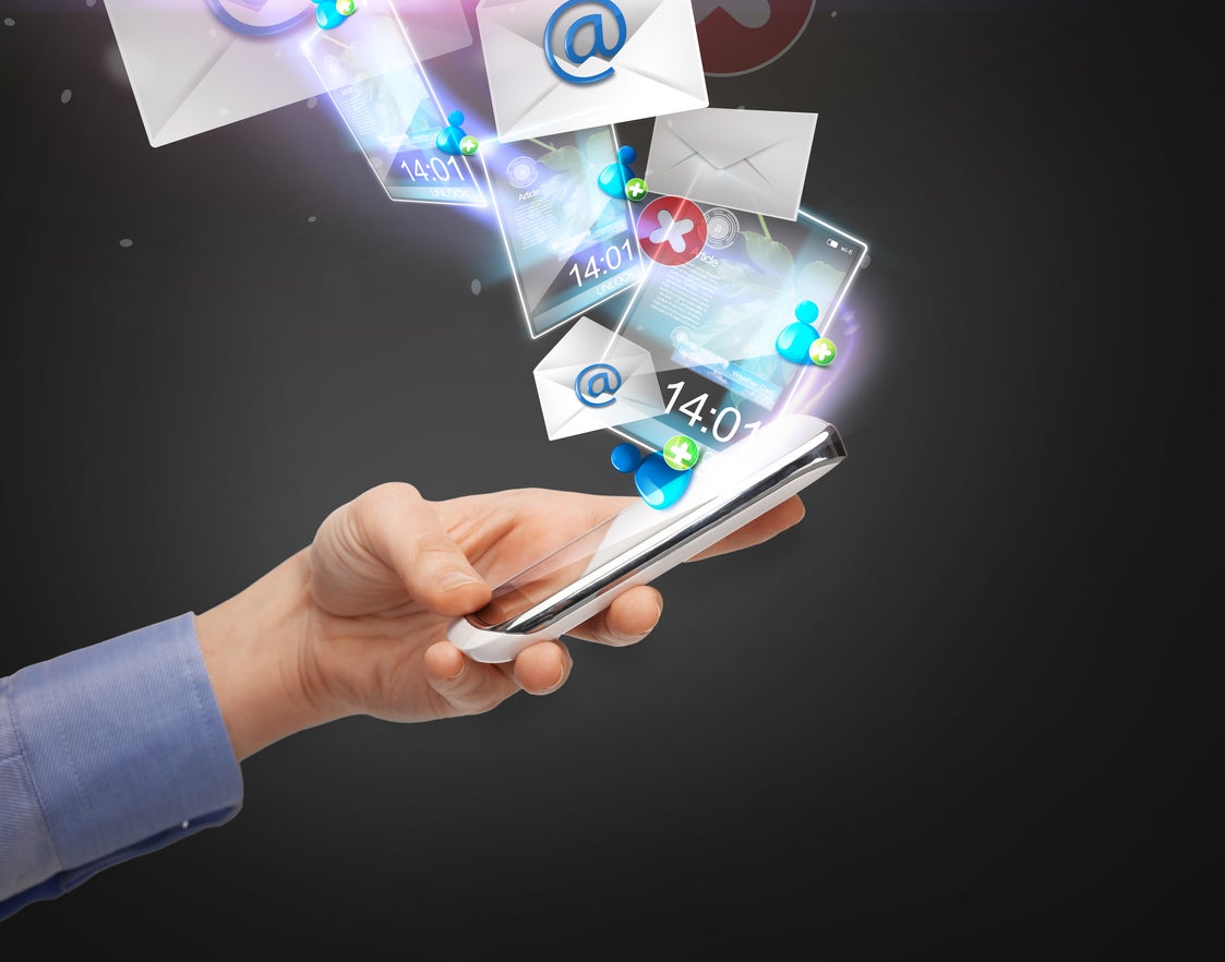 SMARTPHONEINGIMAGE1.jpg